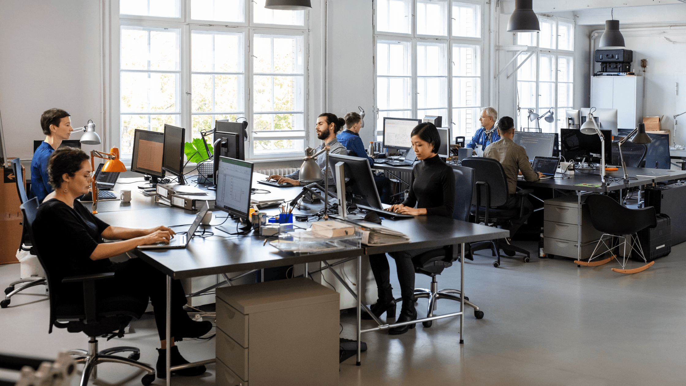 Reducing Help Desk Tickets by 40% with Concur User Assistant by WalkMe image