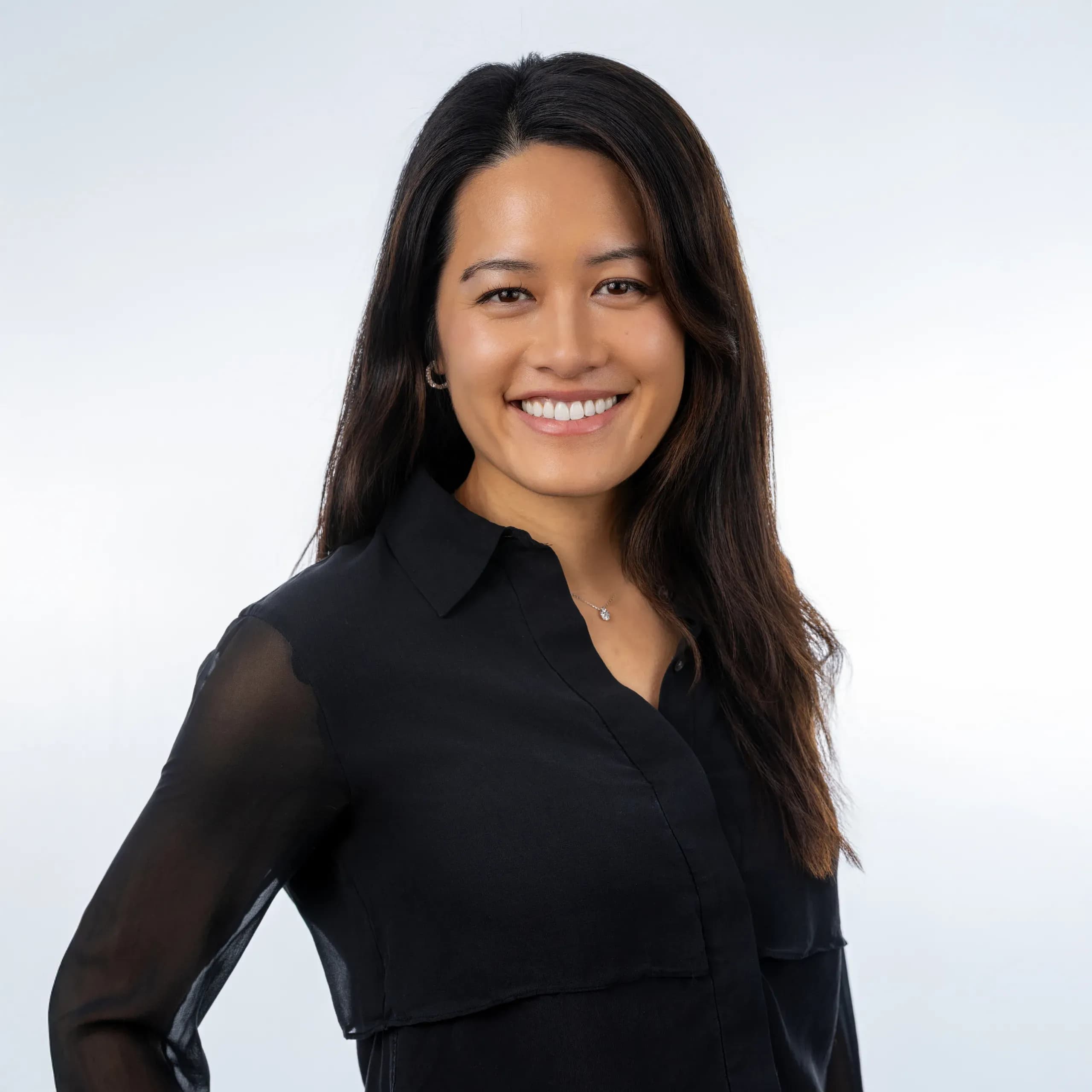 Vivian Lee image